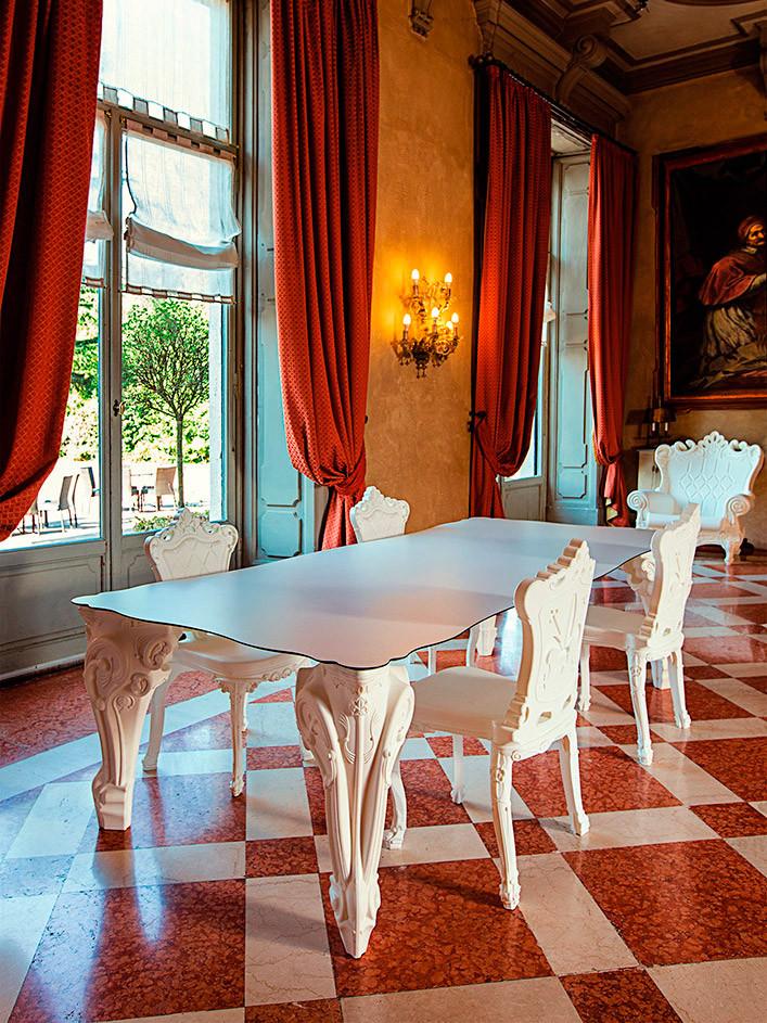 Sir Of Love Dining Table-Contract Furniture Store for hospitality, leisure & commercial projects