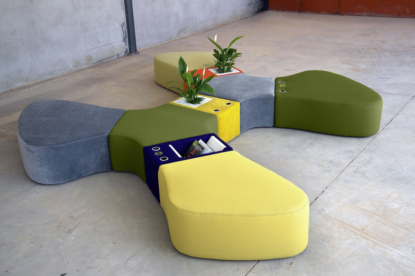 Sir-Pent Modular Seating-Contract Furniture Store for hospitality, leisure & commercial projects