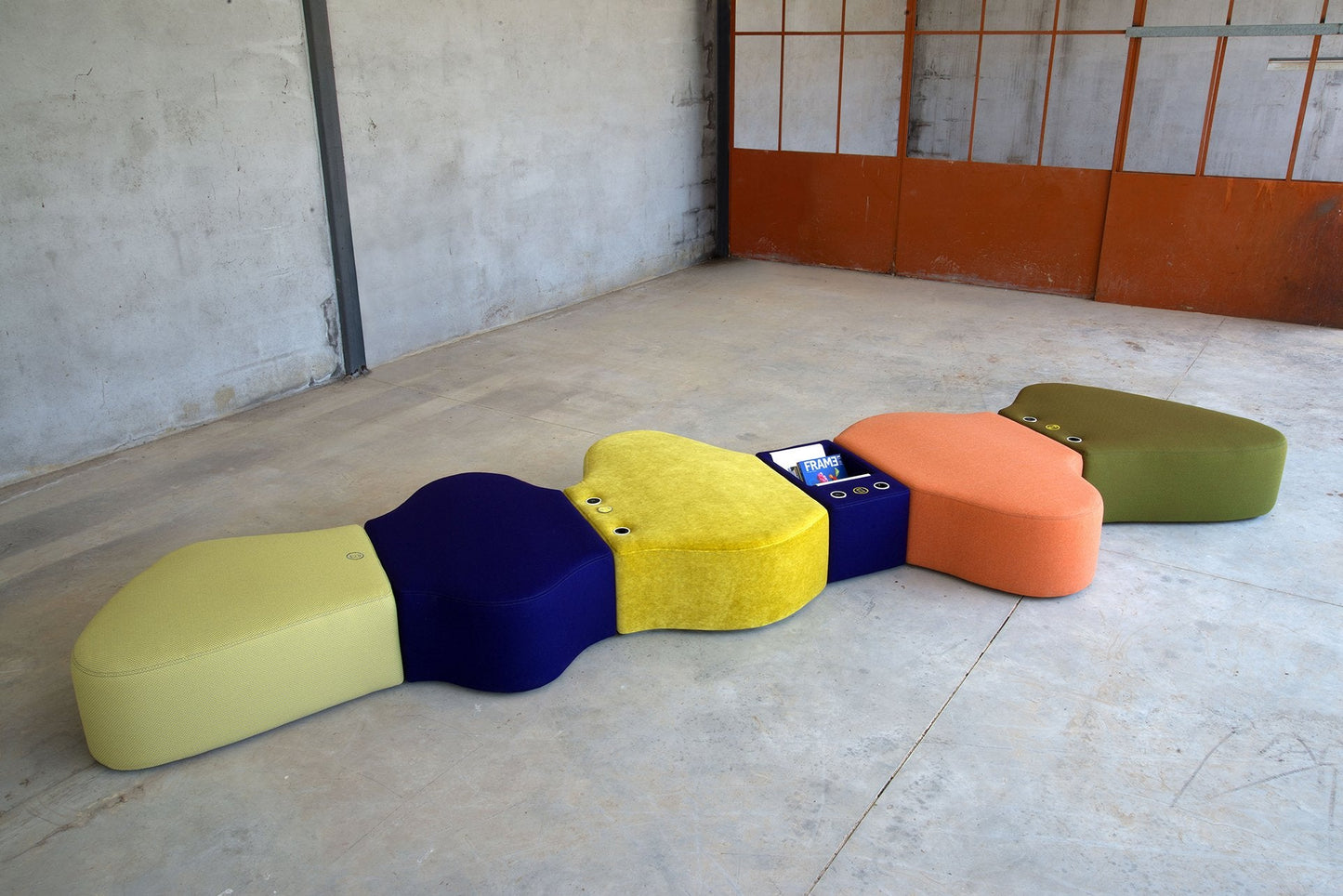 Sir-Pent Modular Seating-Contract Furniture Store for hospitality, leisure & commercial projects