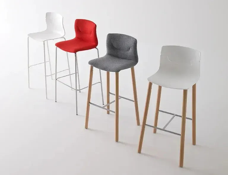Slot Fill High Stool
