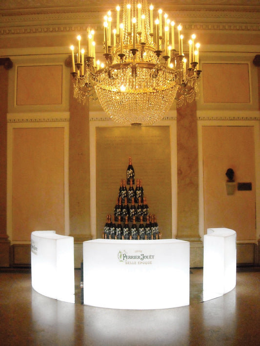 Snack Bar Counter-Contract Furniture Store for hospitality, leisure & commercial projects