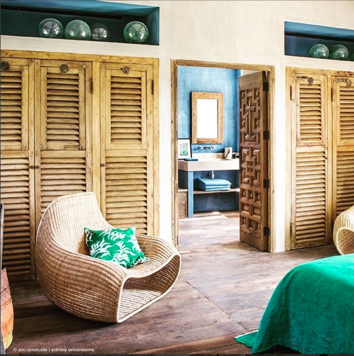 Snug Lounge Chair-Contract Furniture Store for hospitality, leisure & commercial projects