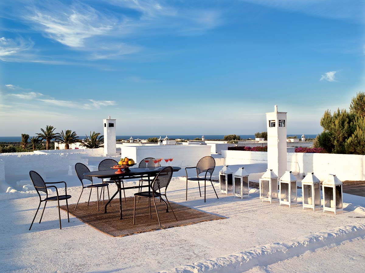 Sole 3402 Side Chair-Contract Furniture Store for hospitality, leisure & commercial projects