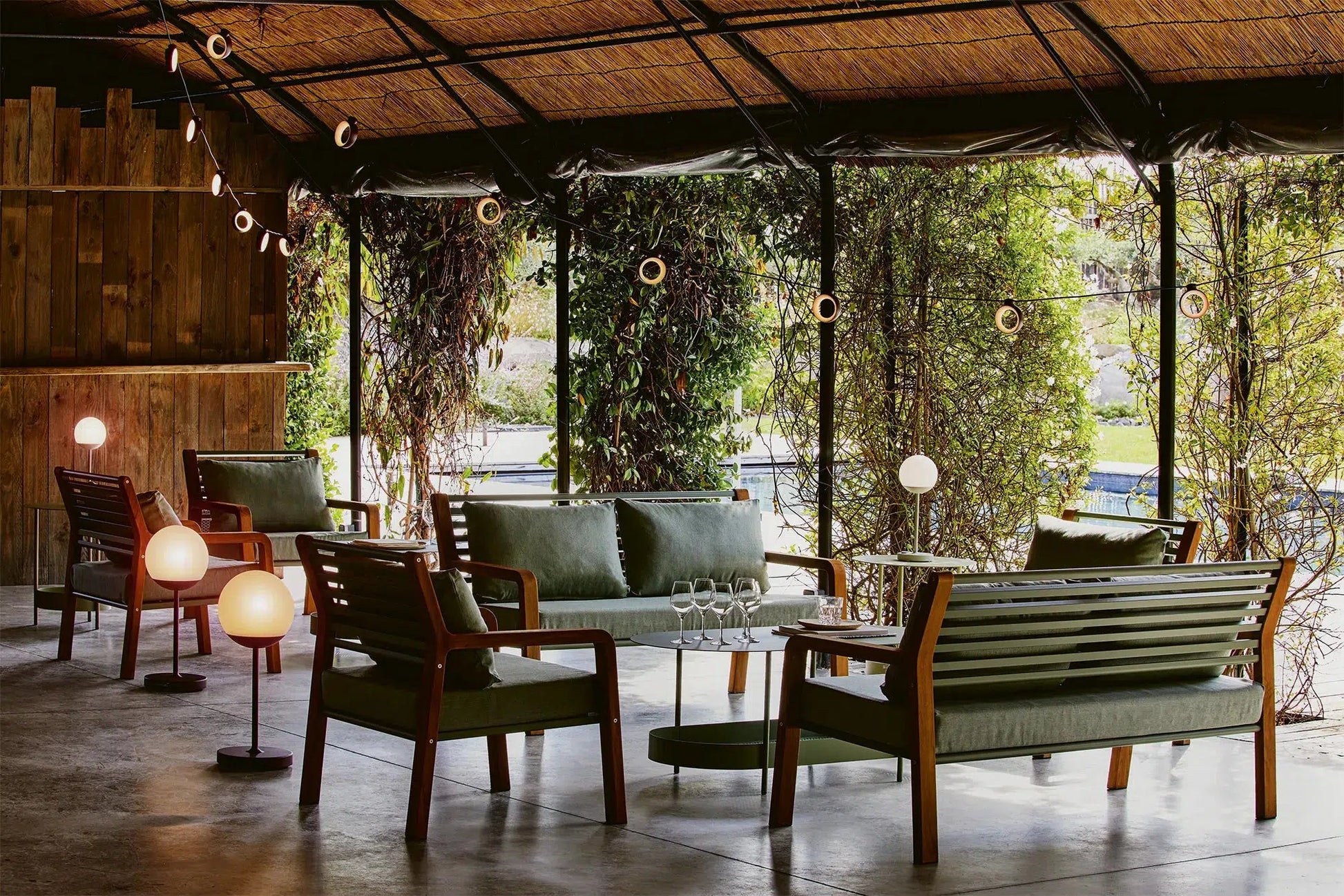 Somerset 3235 2-Seater Sofa-Contract Furniture Store for hospitality, leisure & commercial projects