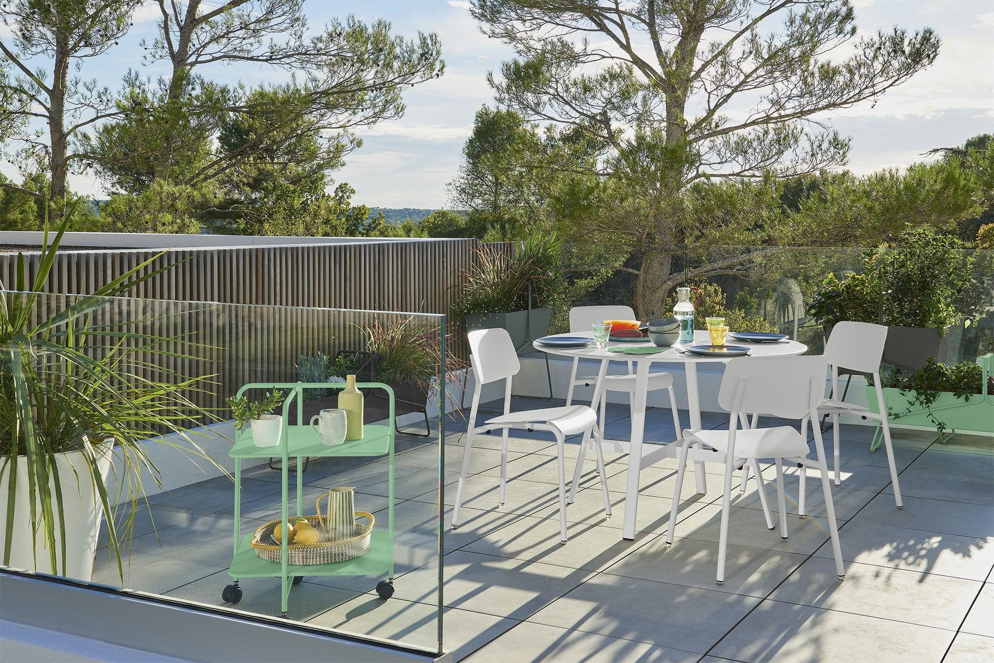 So'O 3261 Dining Table-Contract Furniture Store for hospitality, leisure & commercial projects