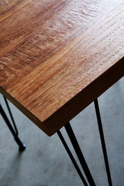 Sputnik Dining Table