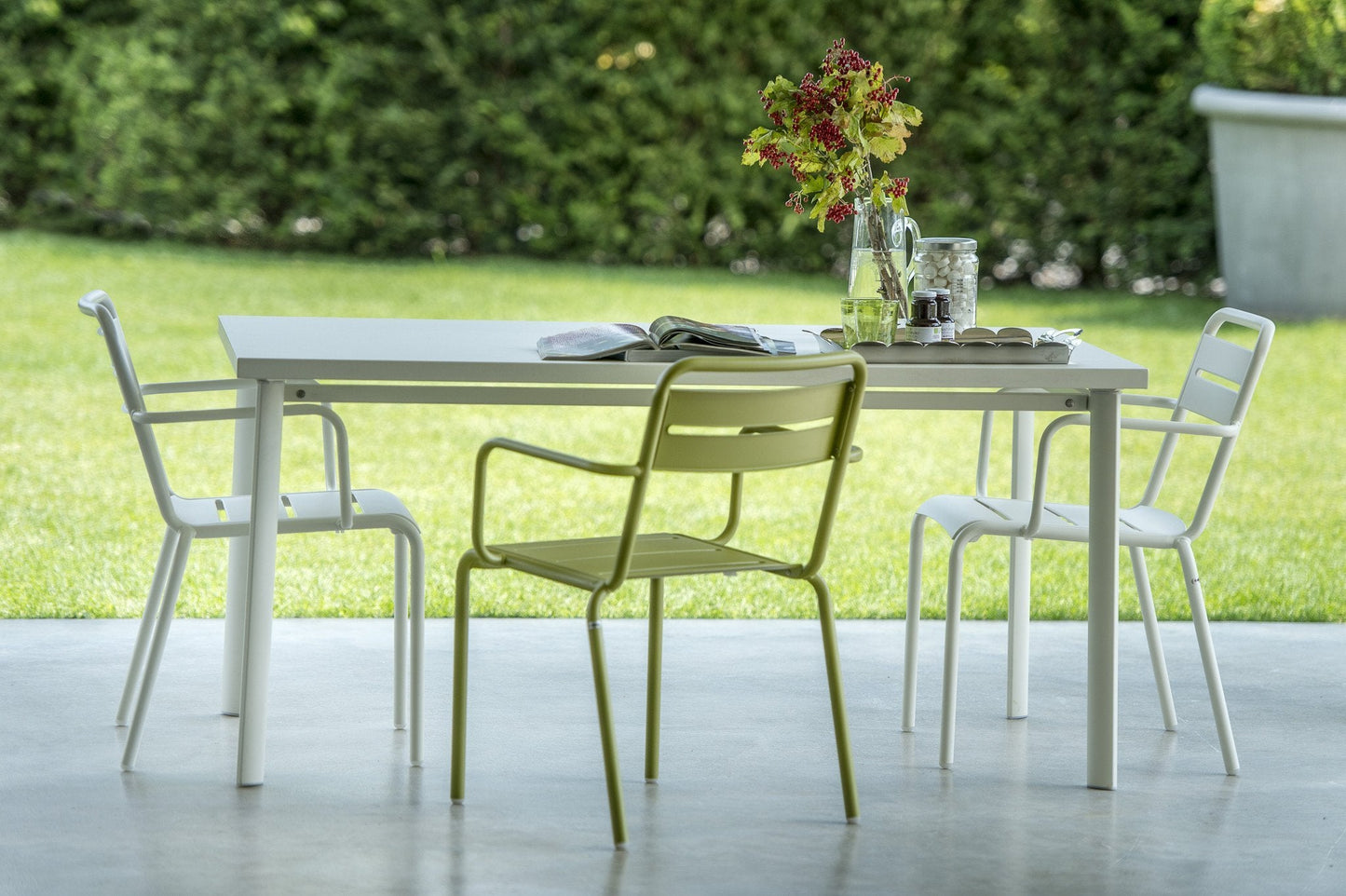 Star 162 Armchair
