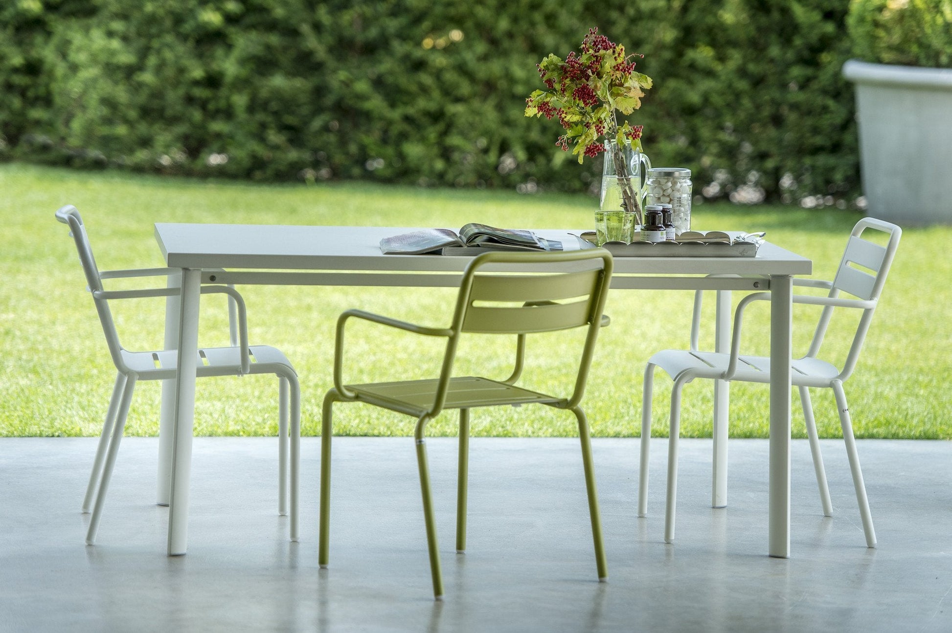 Star 162 Armchair