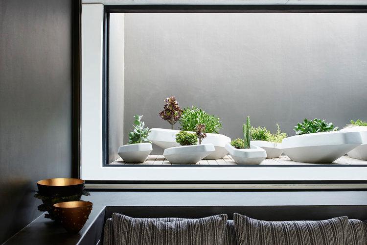 Steen Planter