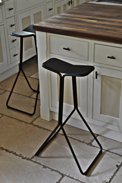 Stem High Stool