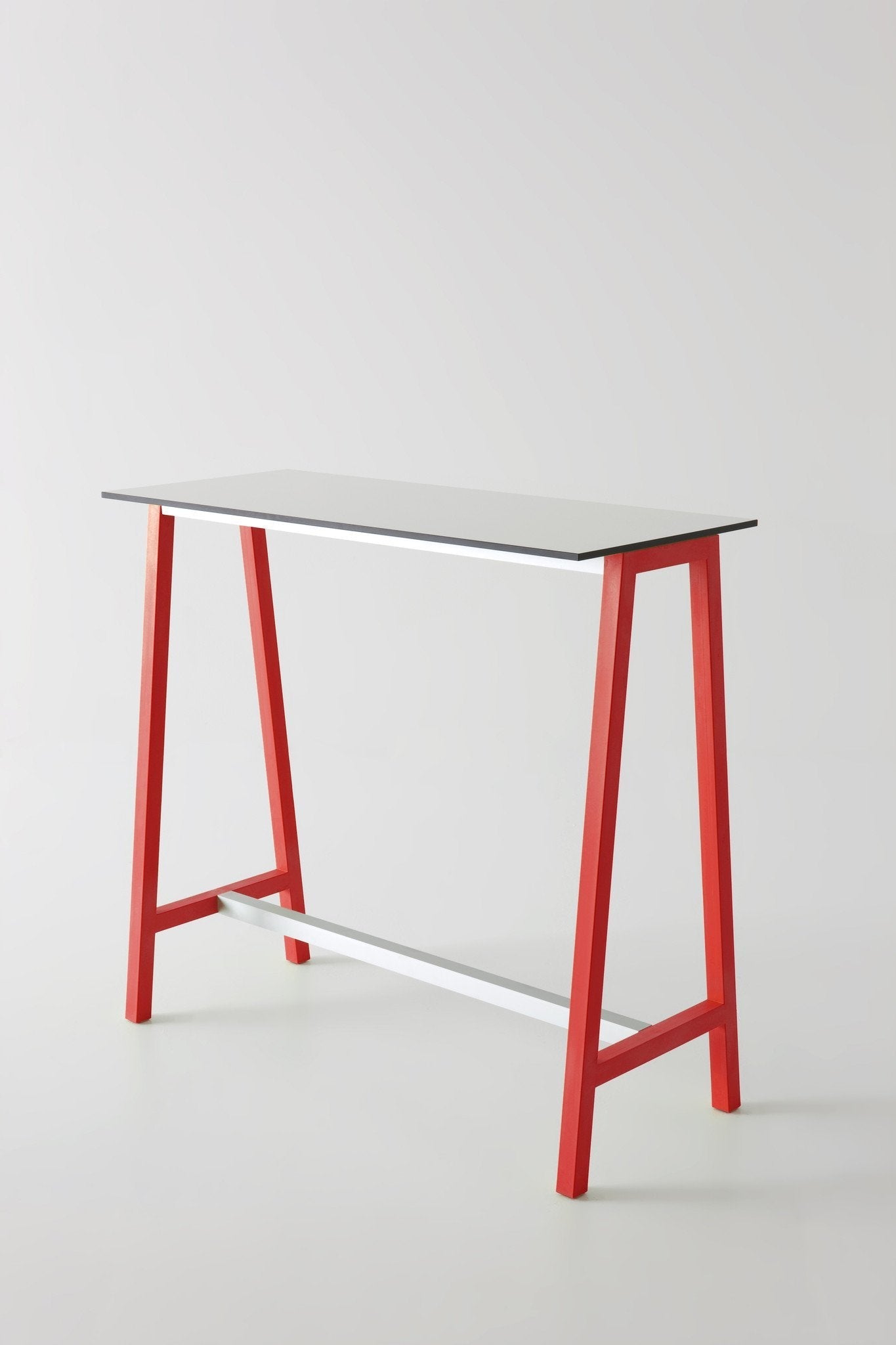 Step Poseur Table