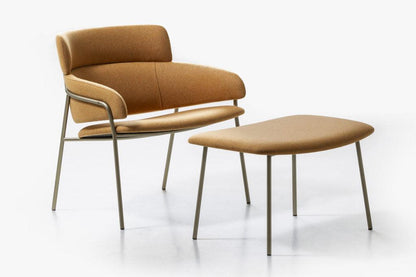 Strike Lounge Chair