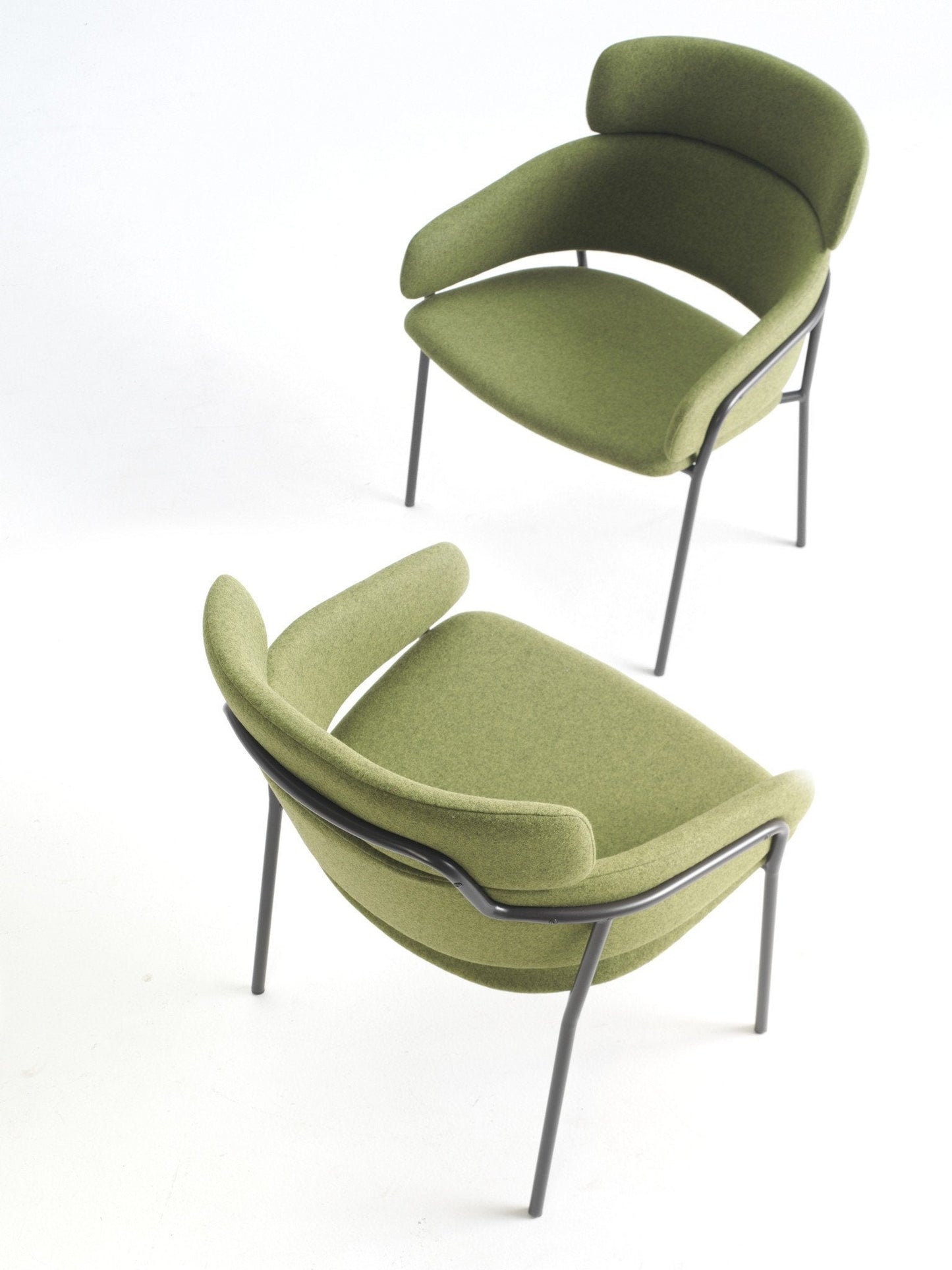 Strike Lounge Chair