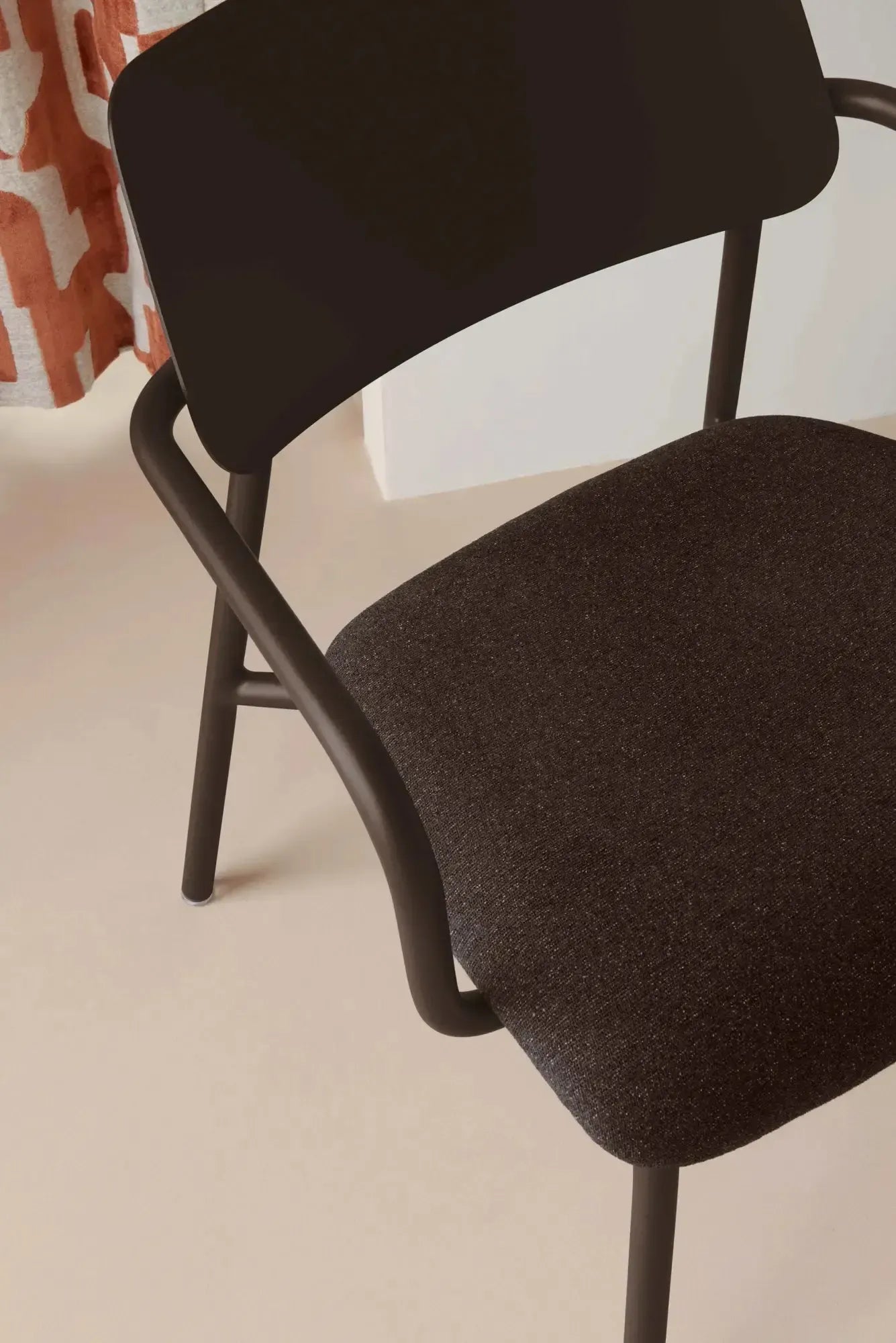 Studie 6933 Fabric Lounge Chair-Contract Furniture Store for hospitality, leisure & commercial projects