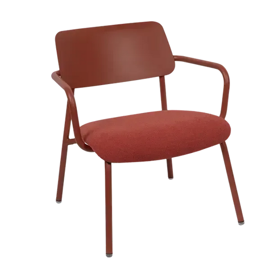 Studie 6933 Fabric Lounge Chair-Contract Furniture Store for hospitality, leisure & commercial projects