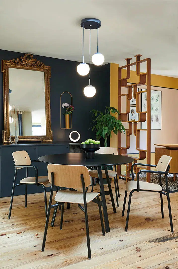 Studie Oak 6921 Side Chair