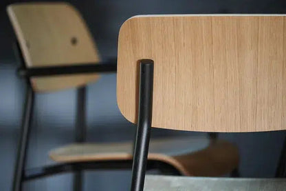Studie Oak 6921 Side Chair