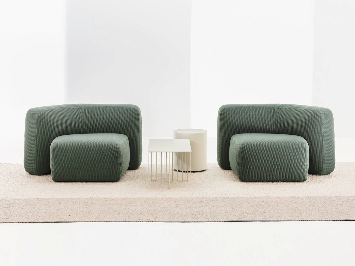 Suiseki Lounge Chair-Contract Furniture Store for hospitality, leisure & commercial projects