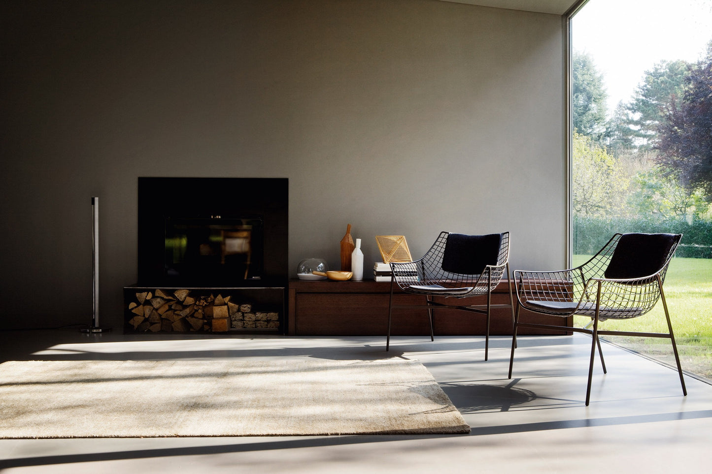 Summer Set Lounge Chair-Contract Furniture Store for hospitality, leisure & commercial projects