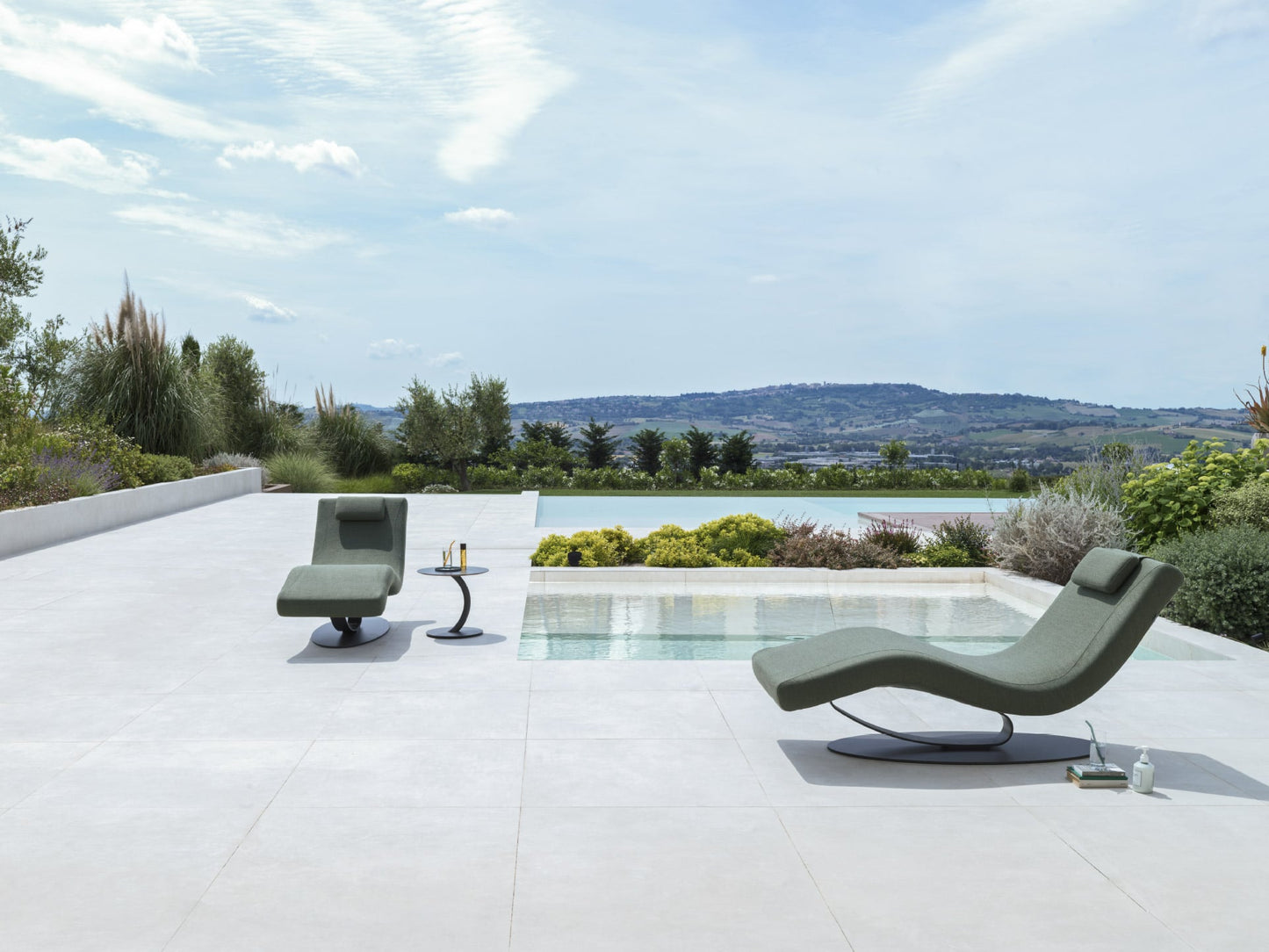Sunlounger 25056P-Contract Furniture Store for hospitality, leisure & commercial projects
