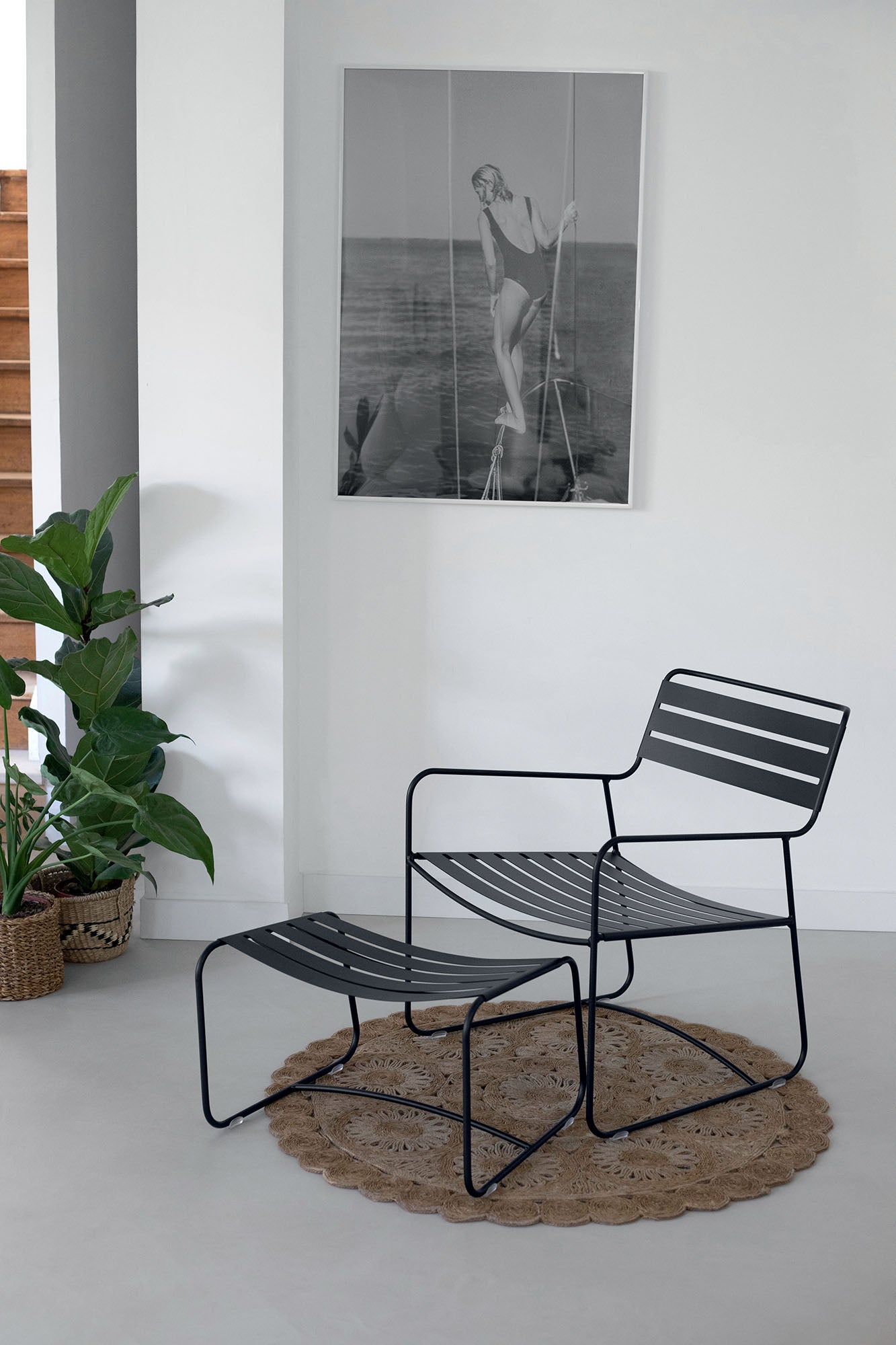 Surprising 1217 Low Armchair