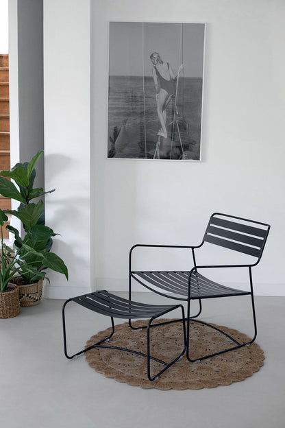 Surprising 1217 Low Armchair