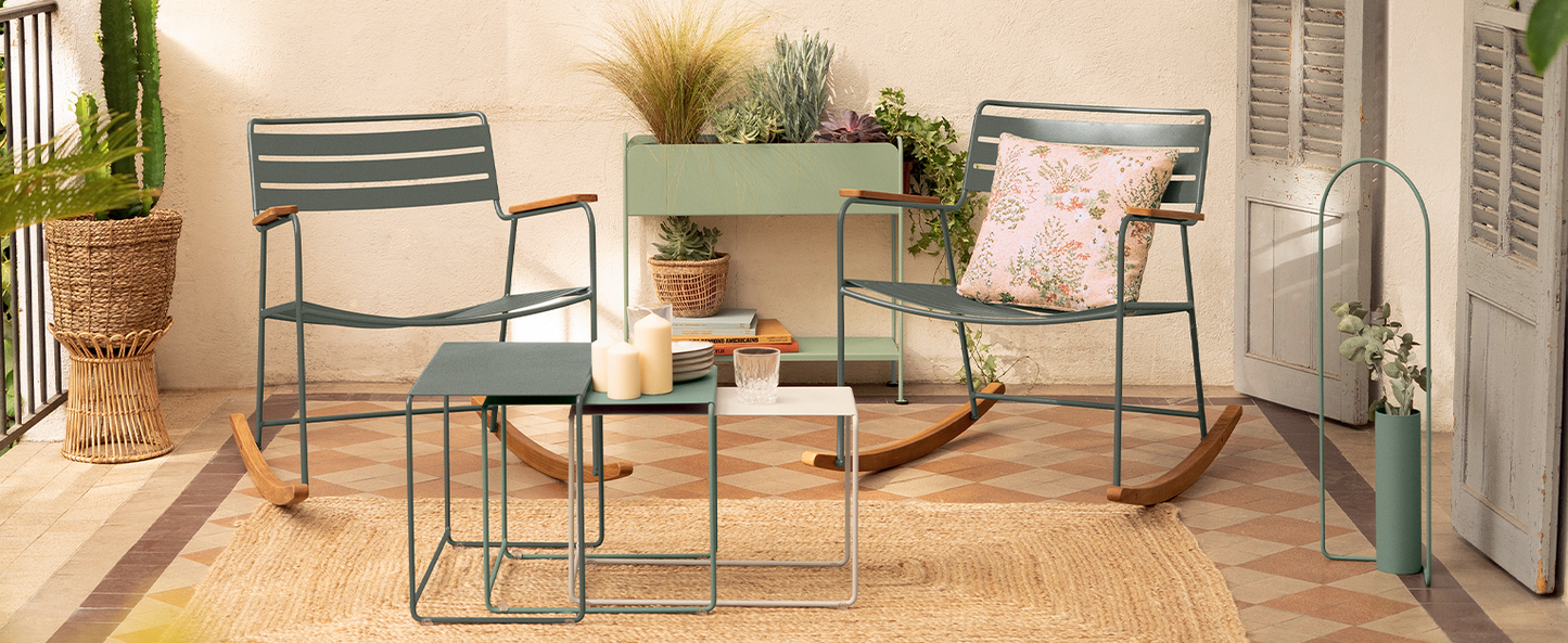 Surprising 1217 Low Armchair-Contract Furniture Store for hospitality, leisure & commercial projects