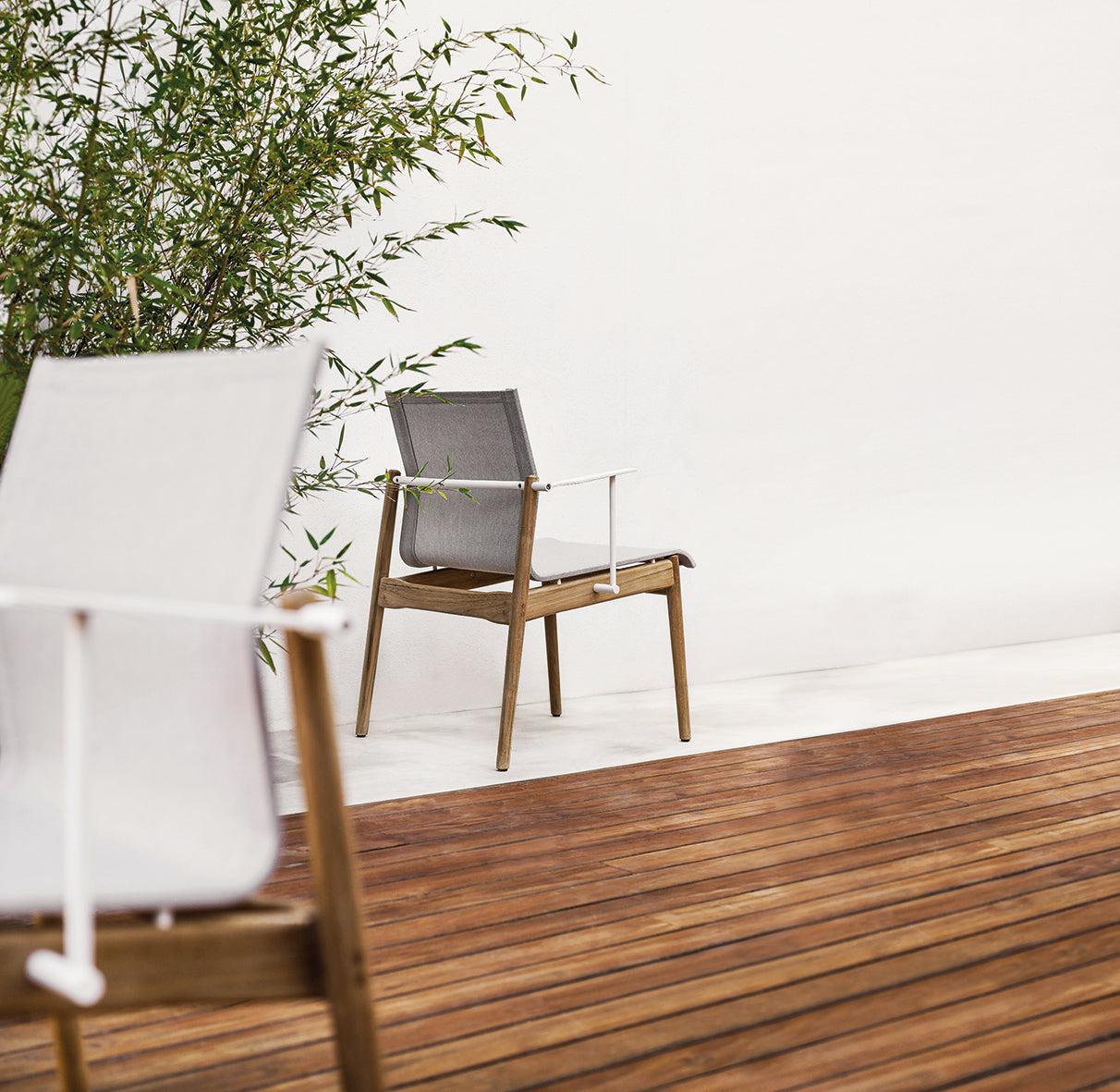 Sway Stacking Armchair-Contract Furniture Store for hospitality, leisure & commercial projects