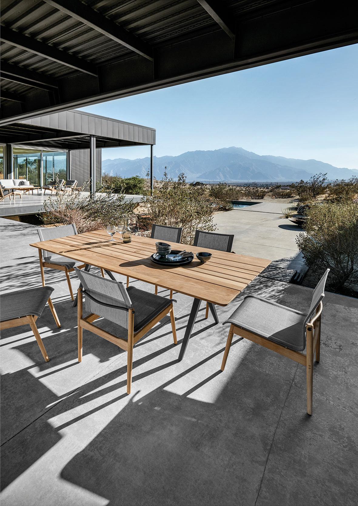 Sway Stacking Dining Chair-Contract Furniture Store for hospitality, leisure & commercial projects