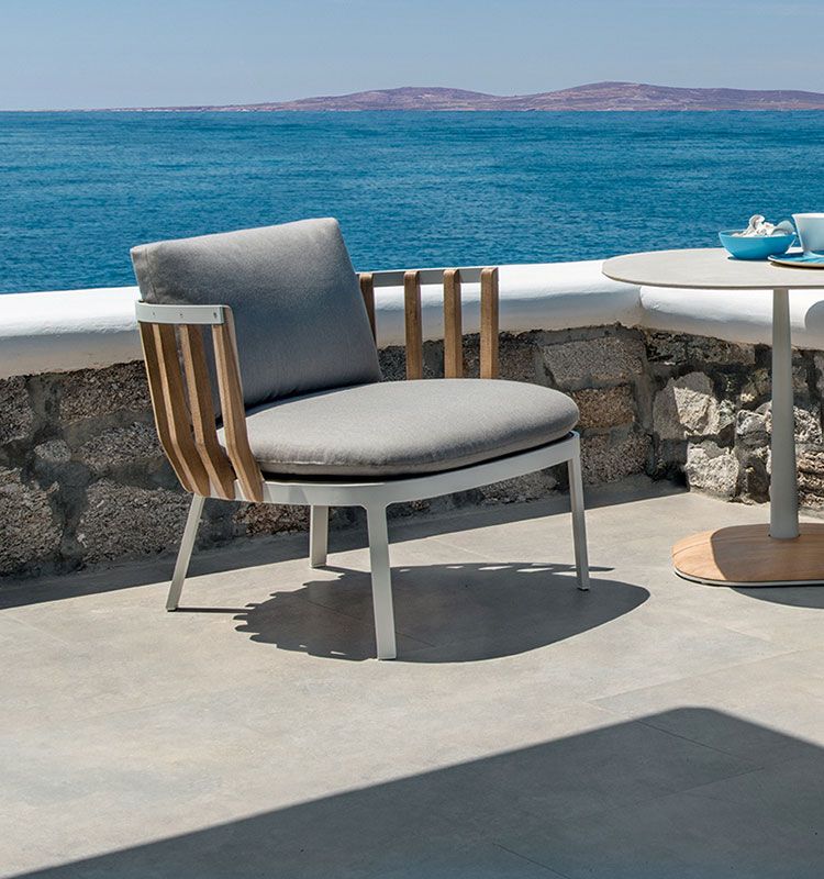 Swing Club Armchair-Contract Furniture Store for hospitality, leisure & commercial projects