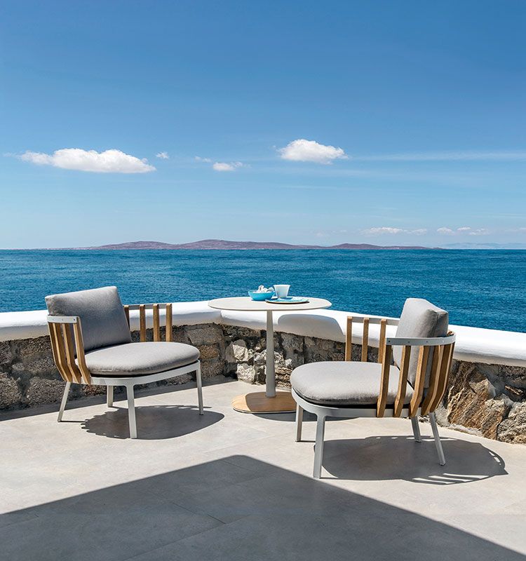 Swing Club Armchair-Contract Furniture Store for hospitality, leisure & commercial projects