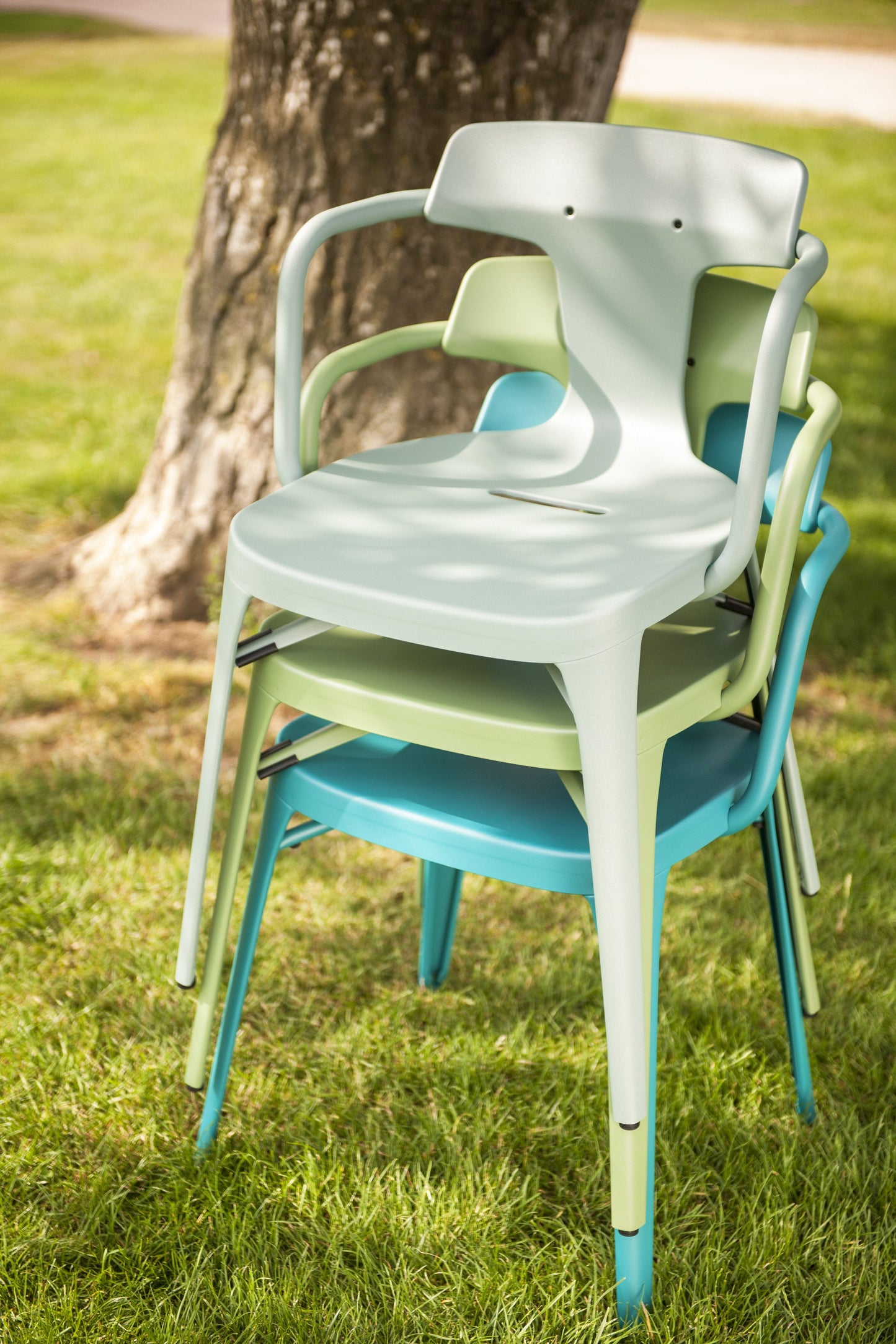 T14 Armchair