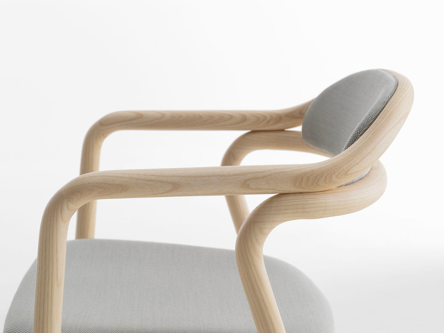 Tacta TI:BP Armchair-Contract Furniture Store for hospitality, leisure & commercial projects