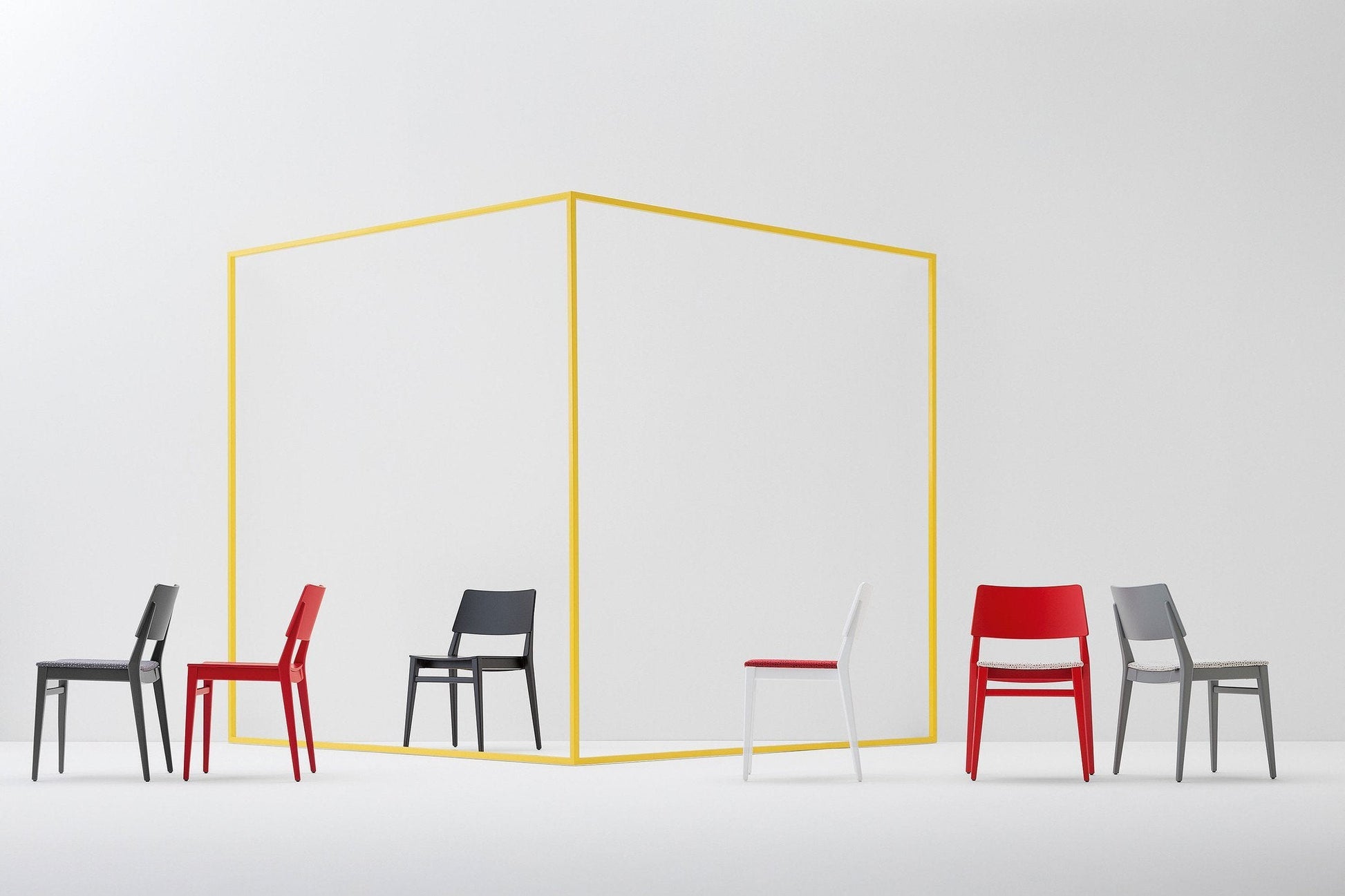 Take 586 Side Chair