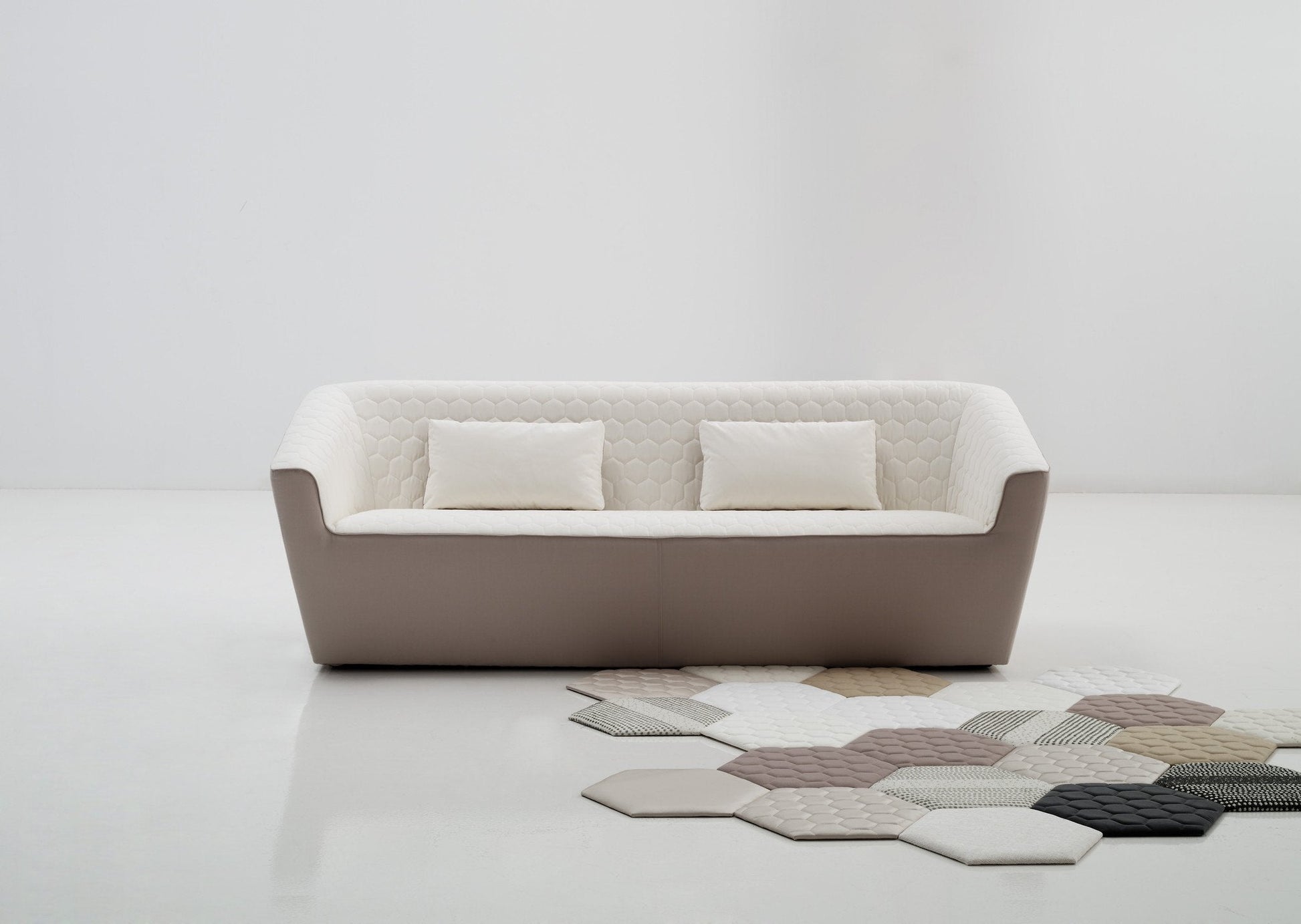 Tea Sofa