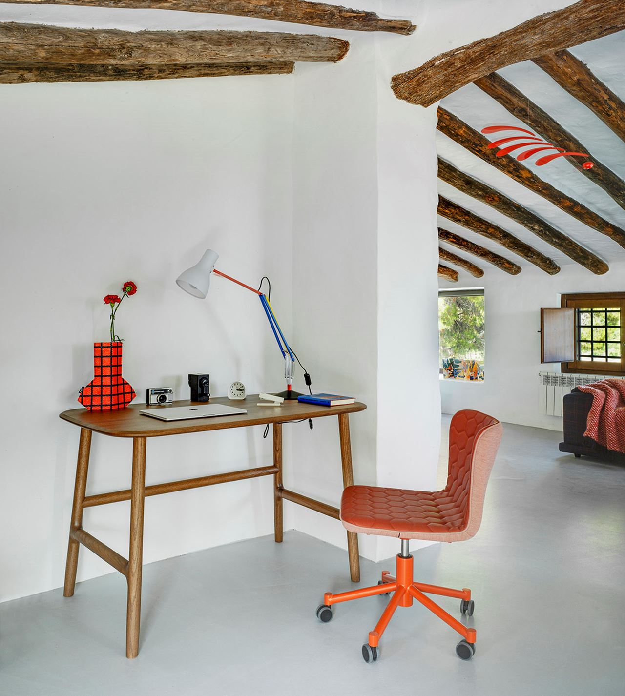 Tea Task Chair