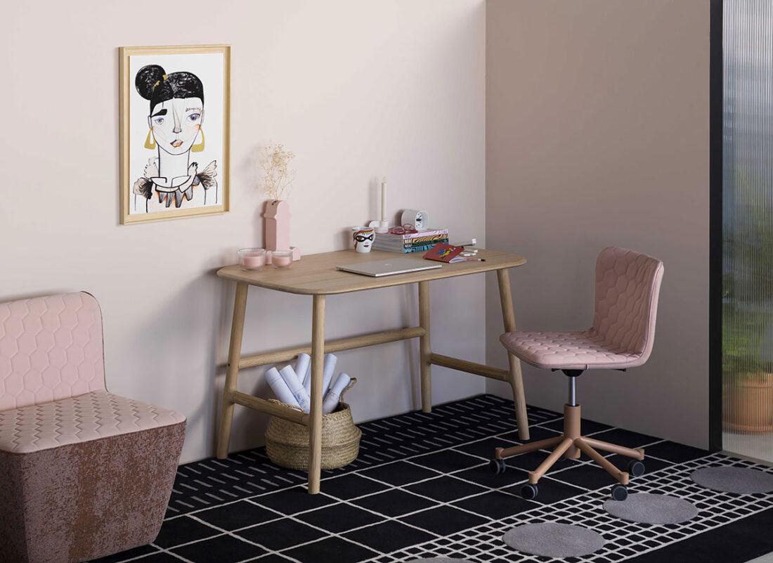 Tea Task Chair