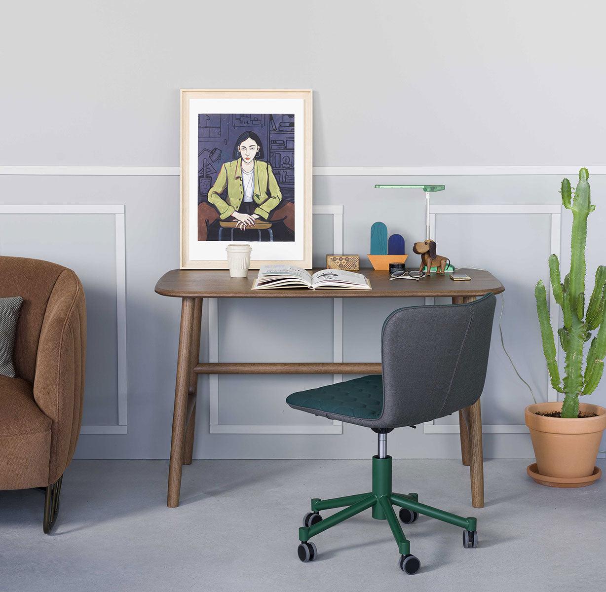 Tea Task Chair