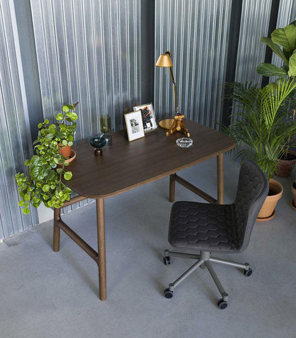 Tea Task Chair