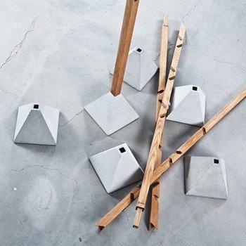 Tee Coat Hanger