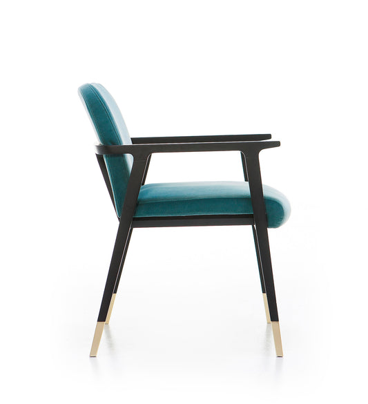 Tenues 2302 Armchair