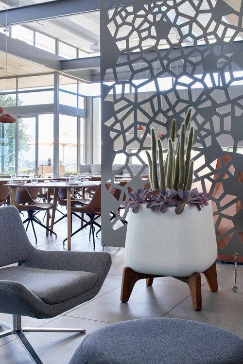 Terra Planter-Contract Furniture Store for hospitality, leisure & commercial projects