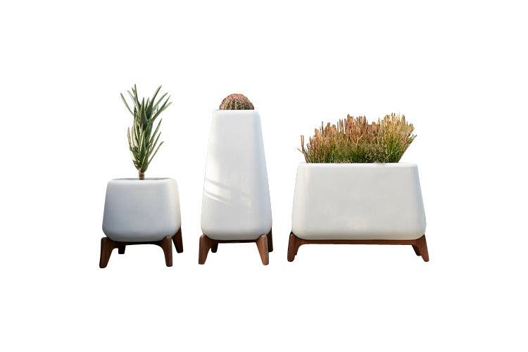 Terra Planter-Contract Furniture Store for hospitality, leisure & commercial projects