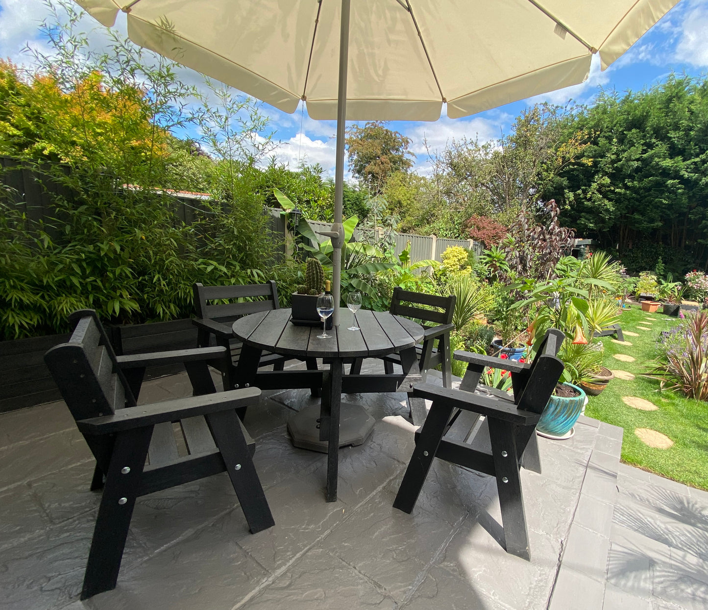 Terrace Table & Chair Set-Contract Furniture Store for hospitality, leisure & commercial projects