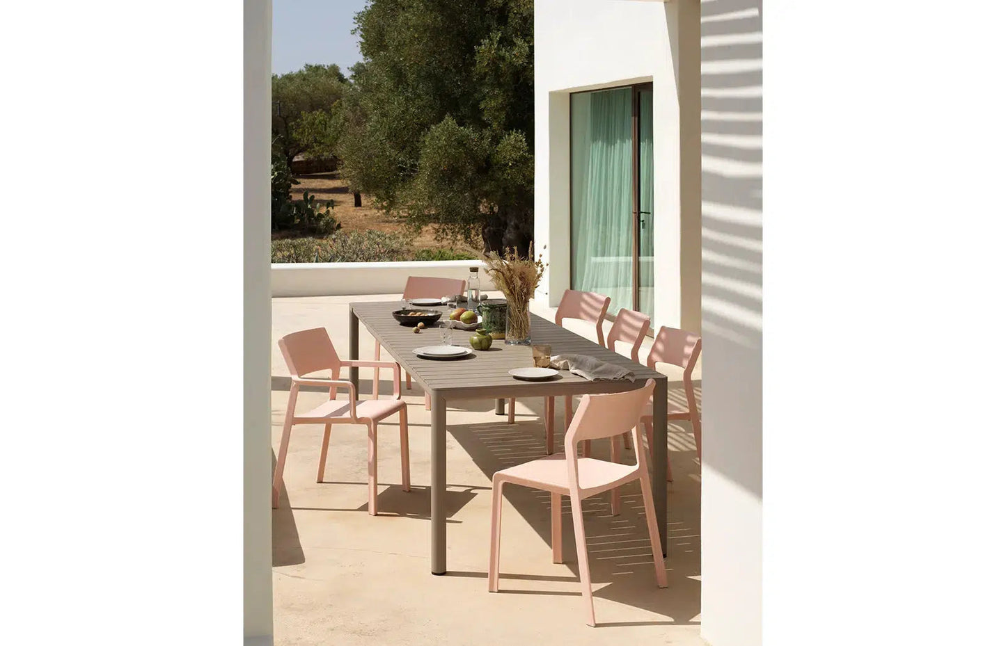 Tevere 210 Extensible Table-Contract Furniture Store for hospitality, leisure & commercial projects