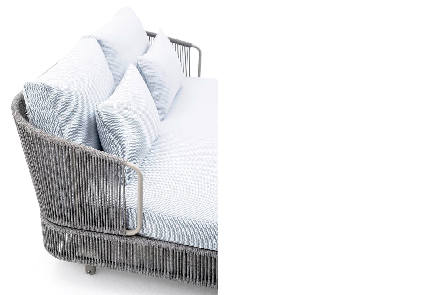 Tibidabo 1420 Day Bed-Contract Furniture Store for hospitality, leisure & commercial projects