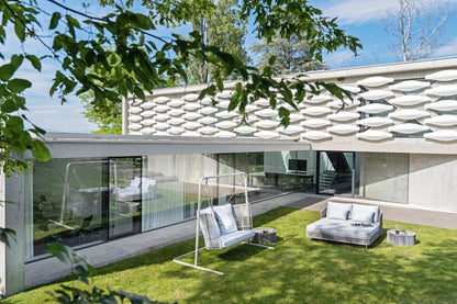 Tibidabo 1420 Day Bed-Contract Furniture Store for hospitality, leisure & commercial projects