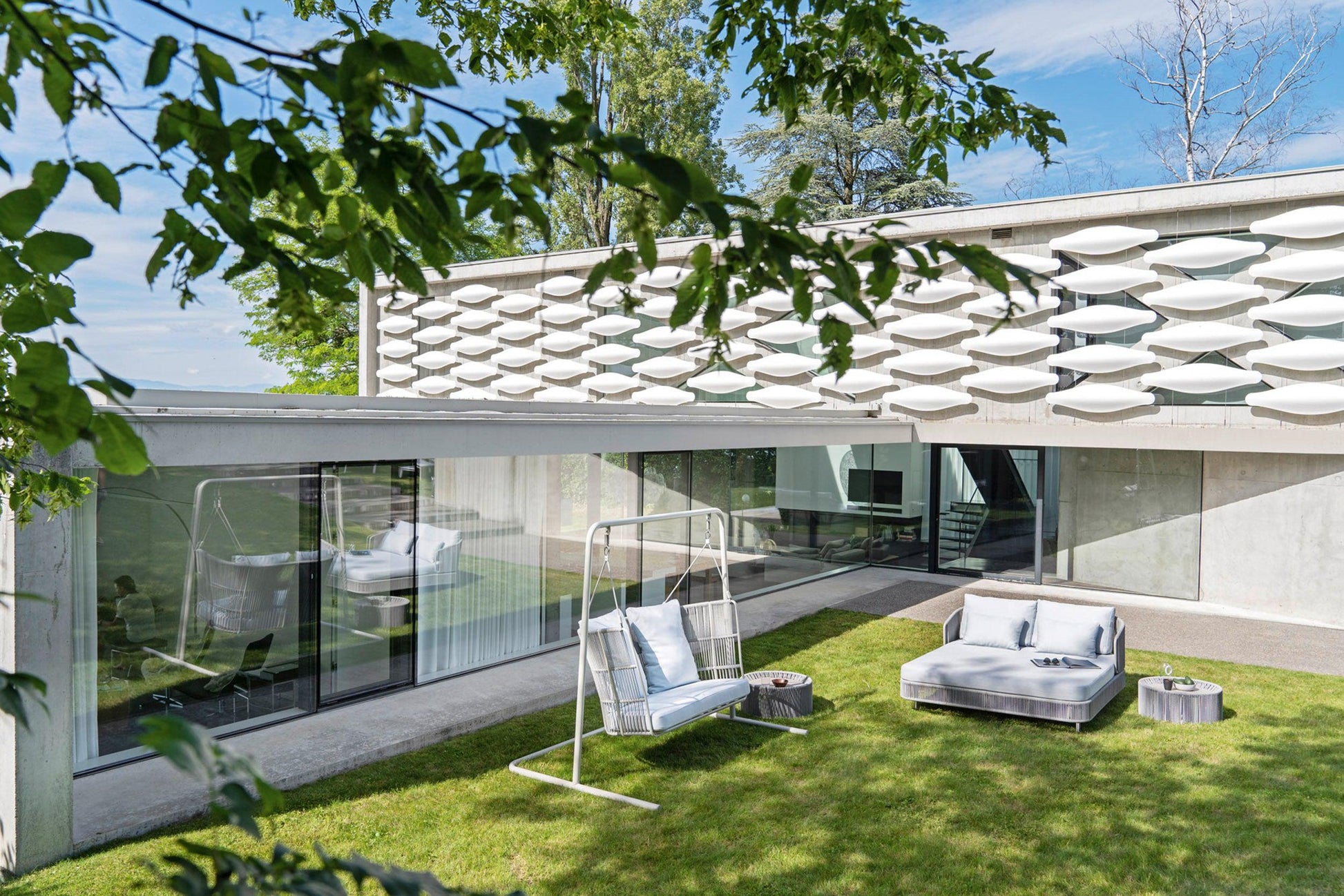 Tibidabo 1421 Nest-Contract Furniture Store for hospitality, leisure & commercial projects