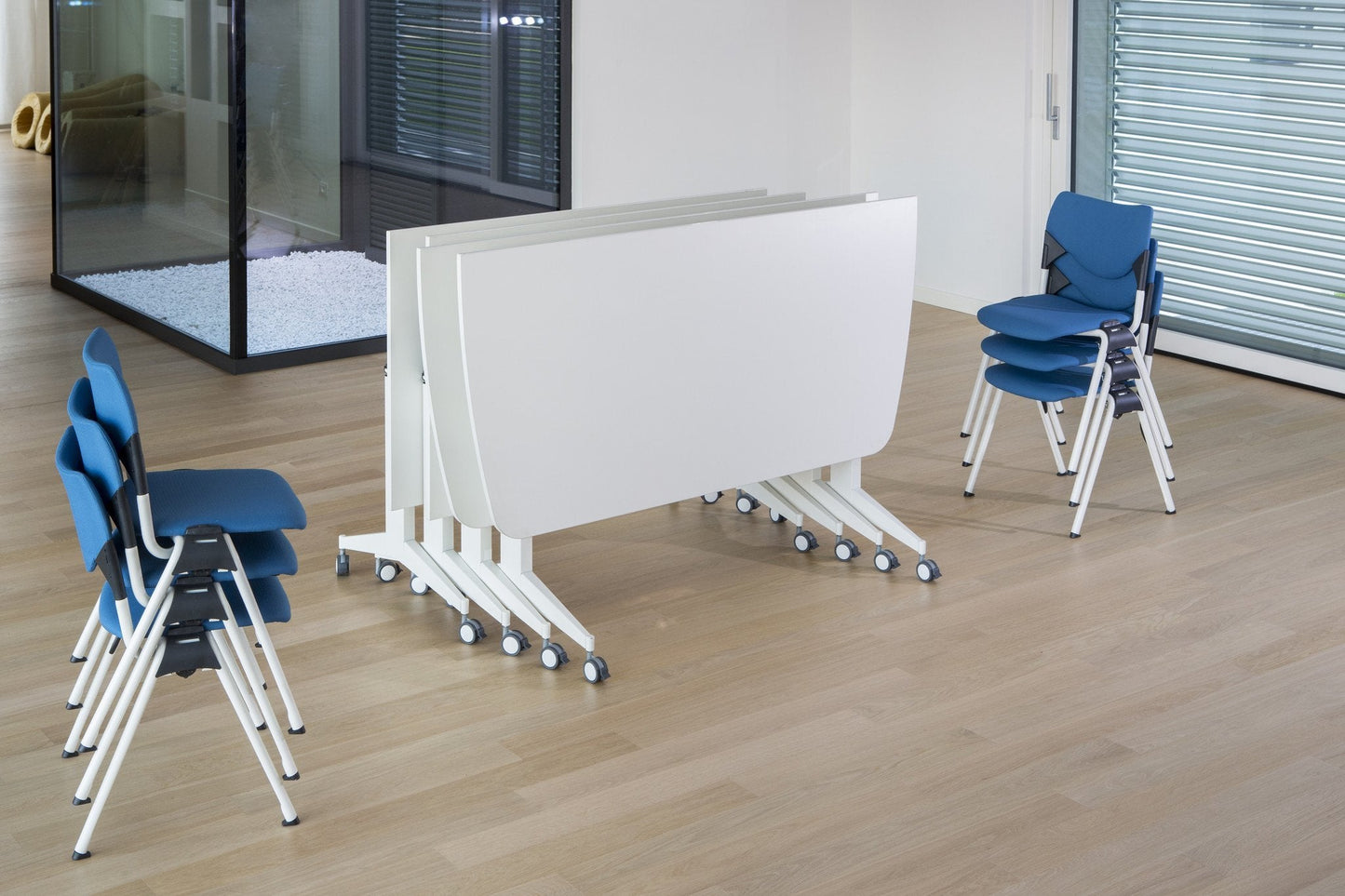 Timmy Tilting Table
