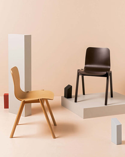 Tipi 1.31.I Side Chair